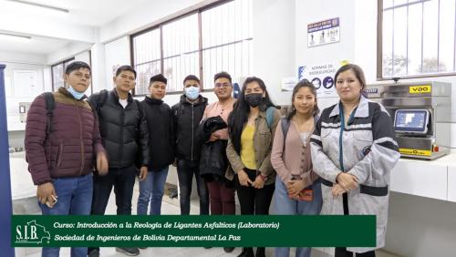 Visita al laboratorio de la E.M.I. U.A. La Paz